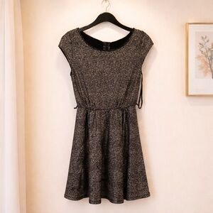 A Byer Medium Dress Capped Sleeve Metallic Look Polyester Mini Dress
